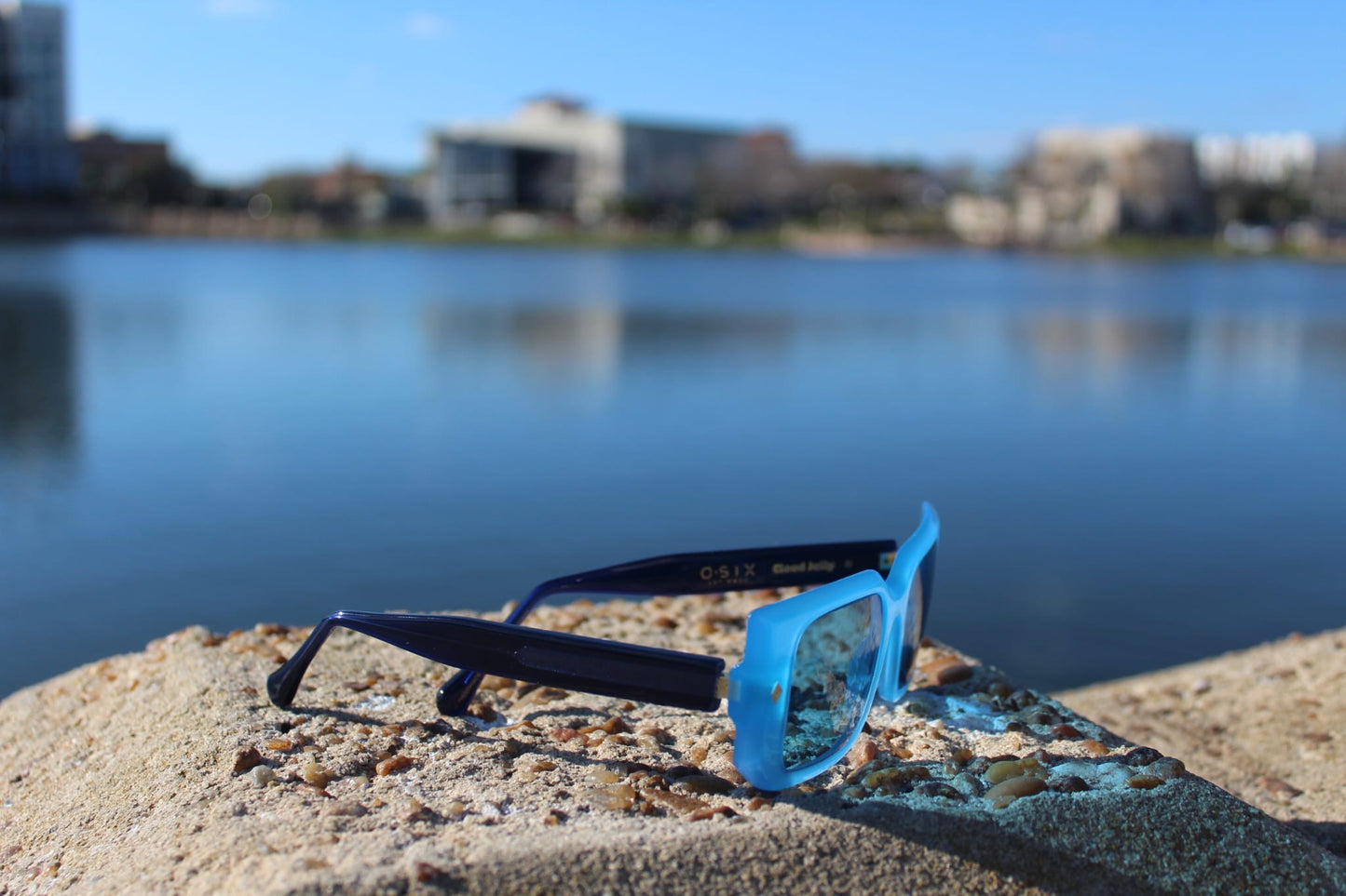 Dive into bold style with the “River”
