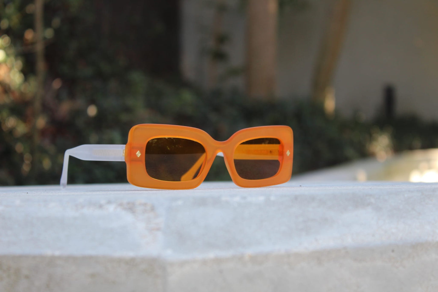 Brighten your style with the “Sun”☀️