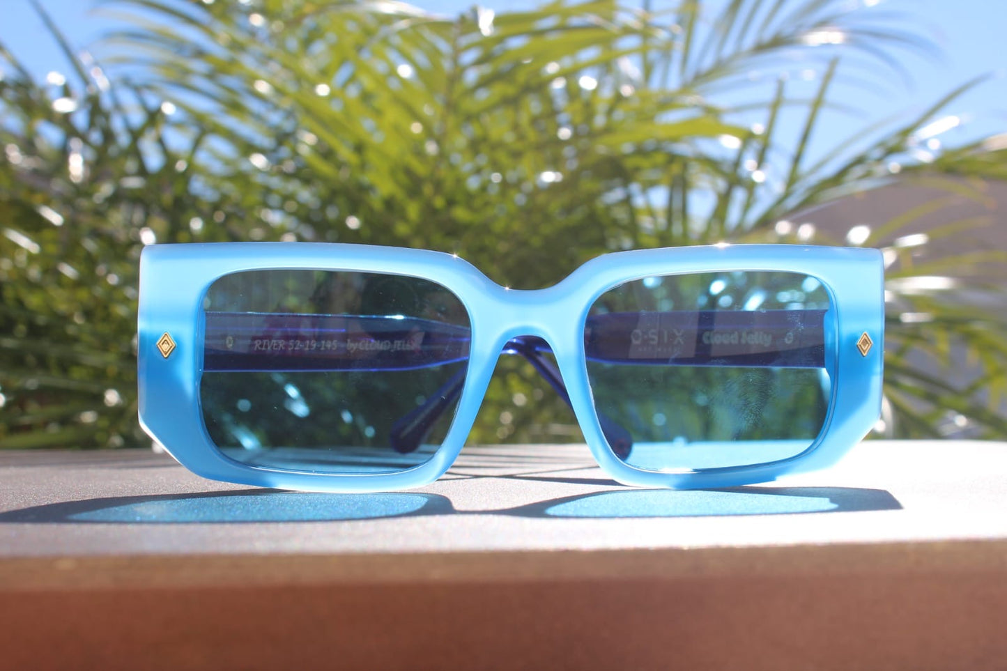Dive into bold style with the “River”